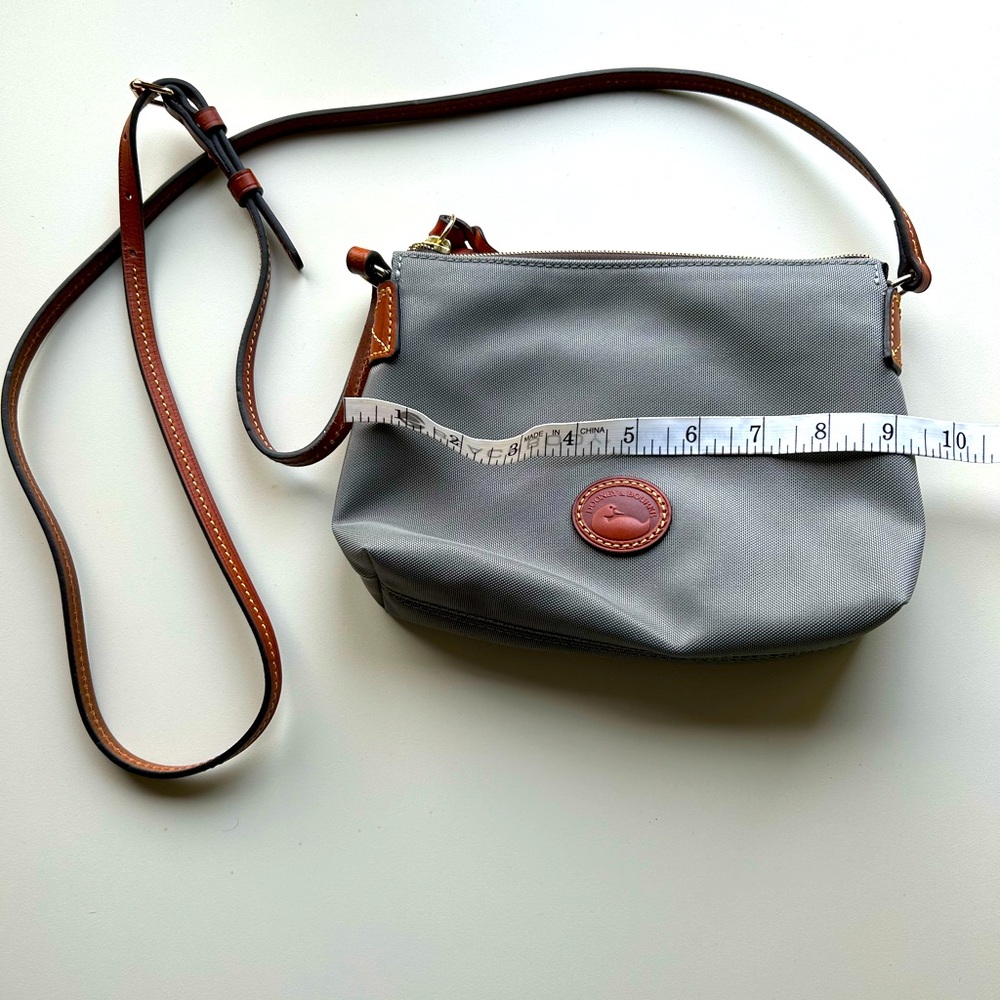 NWOT Dooney & Bourke crossbody